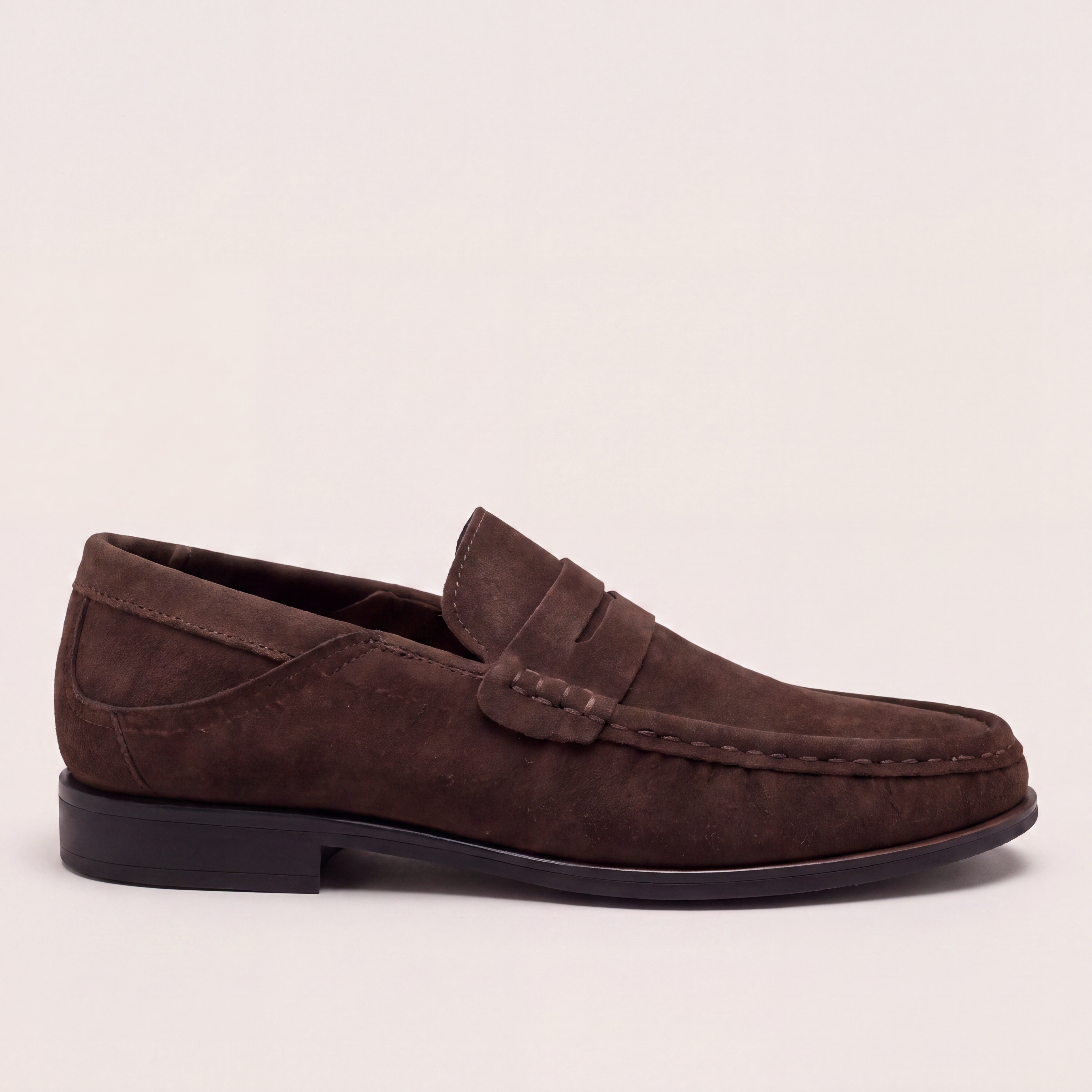 Mocasín de vestir marrón clásico