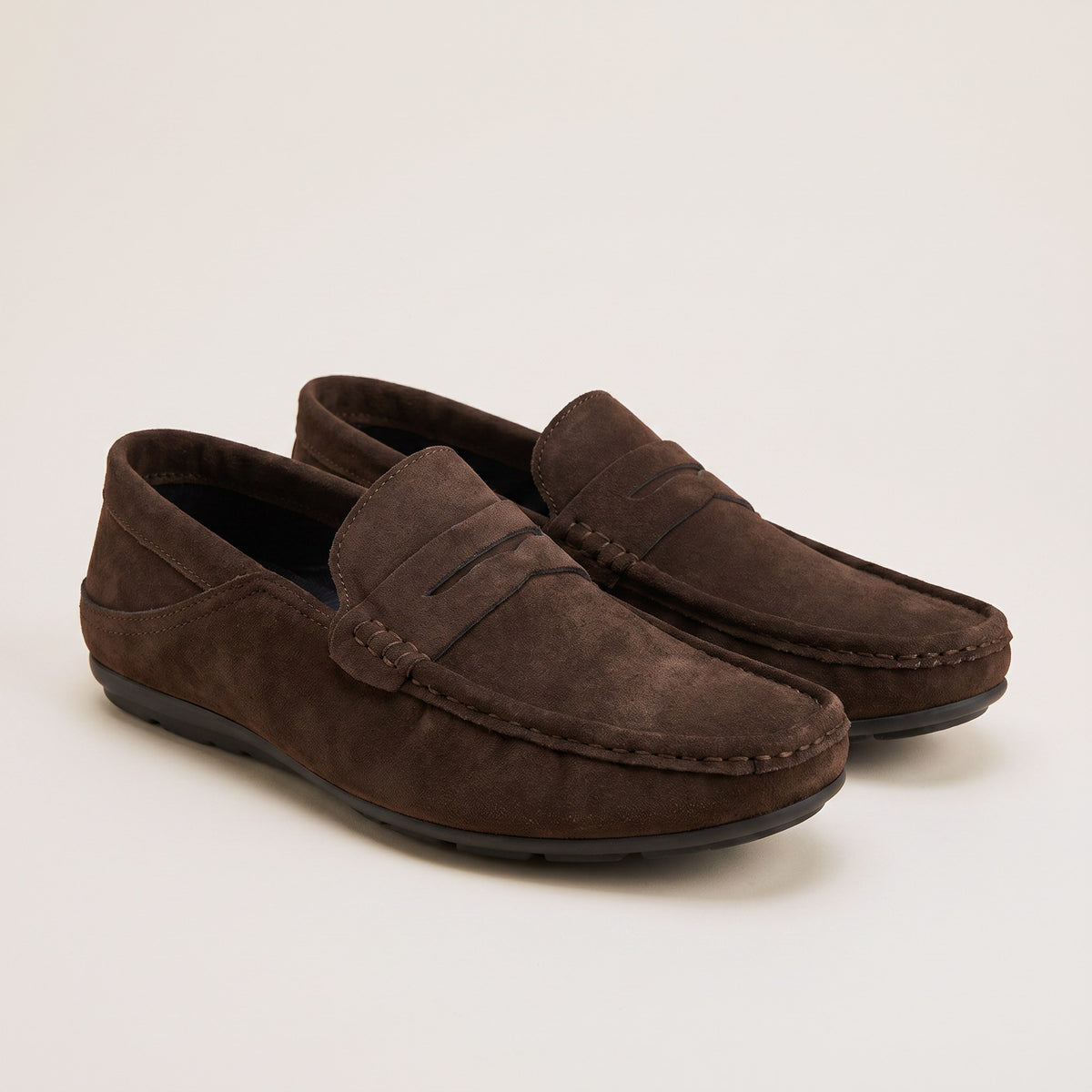 Mocasín de vestir marrón clásico