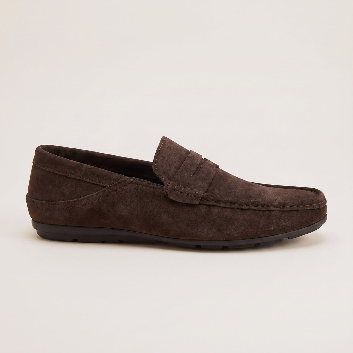 Mocasín de vestir marrón clásico