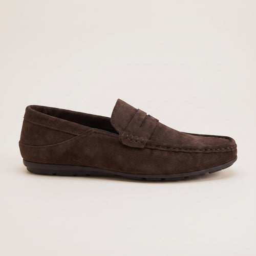 Mocasín de vestir marrón clásico